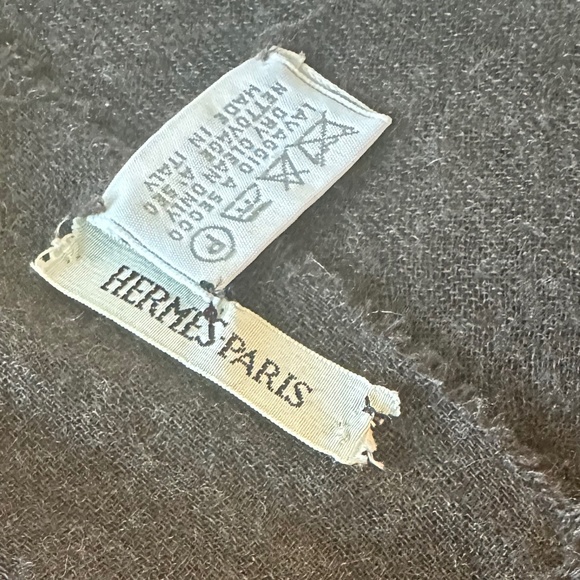 MILK CHOCOLATE HERMES WRAP - Picture 4 of 6